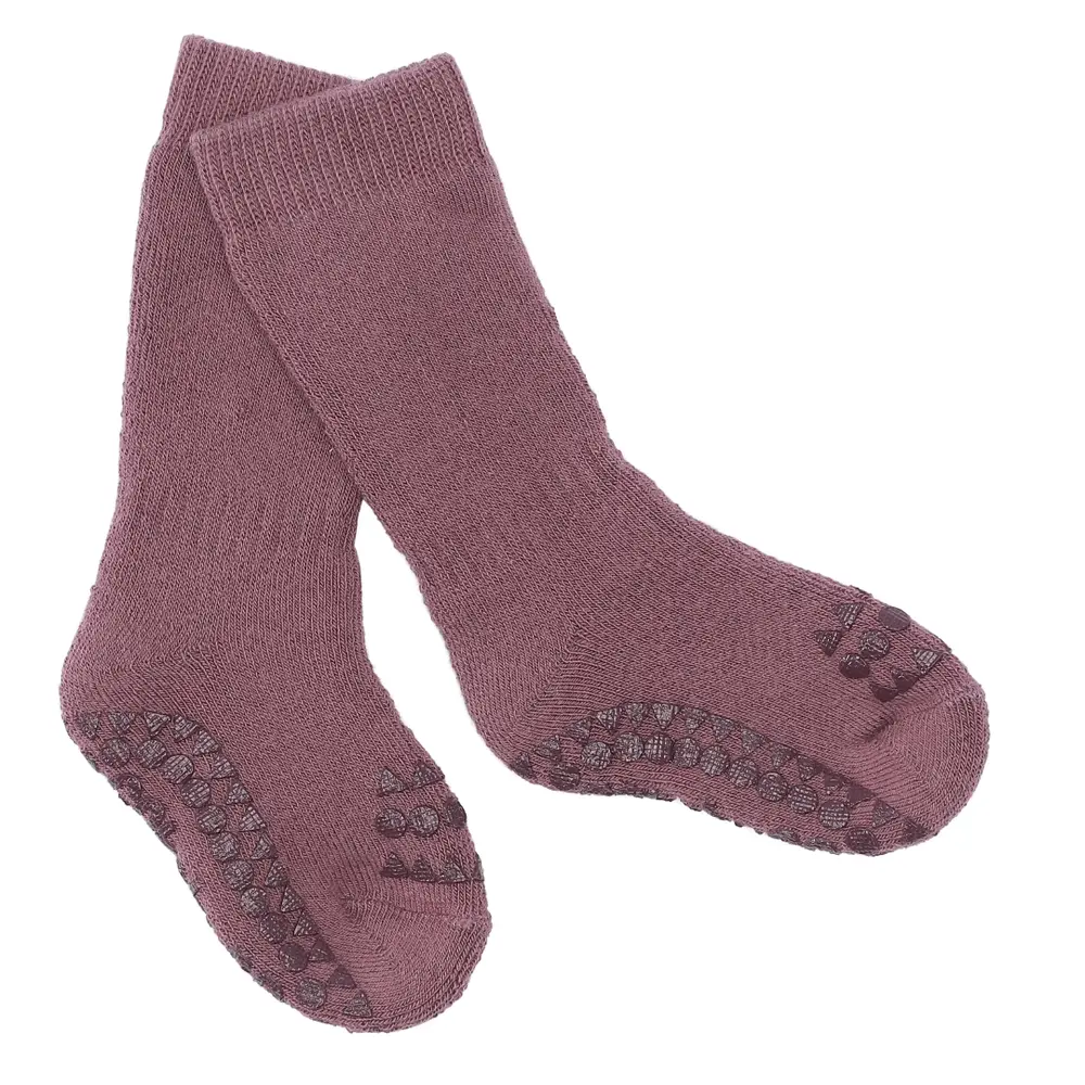 GoBabyGo Skridsikre Strømper Terry Bomuld - Misty Plum - 27/30